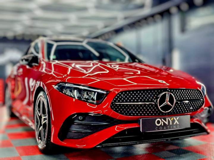 Detailing automobile Colmar